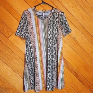 BCBGeneration black and orange print short sleeved dress size small